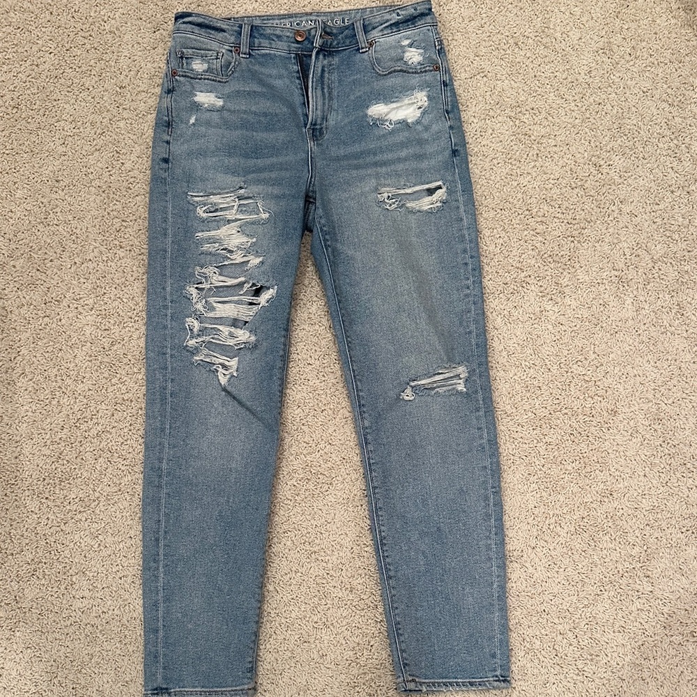 American Eagle Distressed Blue Jeans
